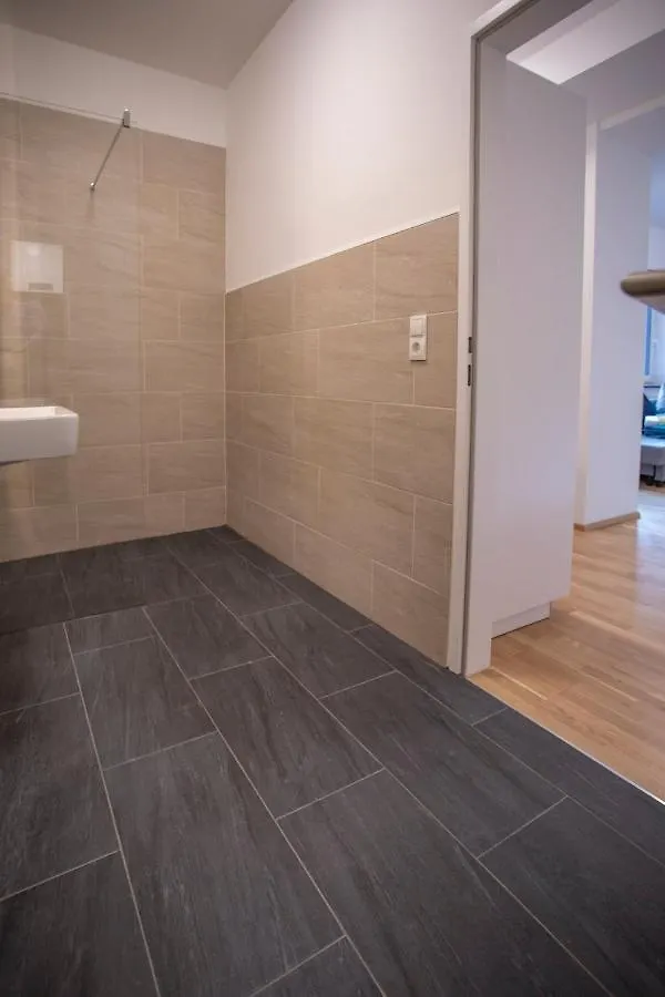 City Center Apartment For 6 Persons! Innsbruck