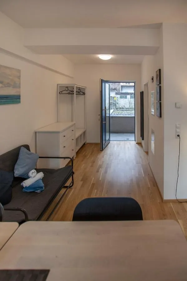 City Center Apartment For 6 Persons! Innsbruck Austria